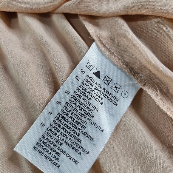 H&M Women's Light Pink Chiffon Pleated Dress Size 2 - Picture 5 of 6